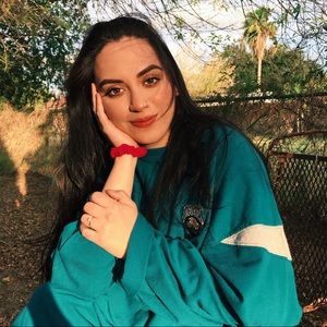 Meet your Posher, Lilly